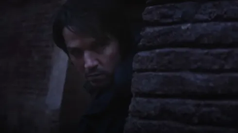 La serie protagonizada por Diego Luna estrenará pronto su segunda temporada.