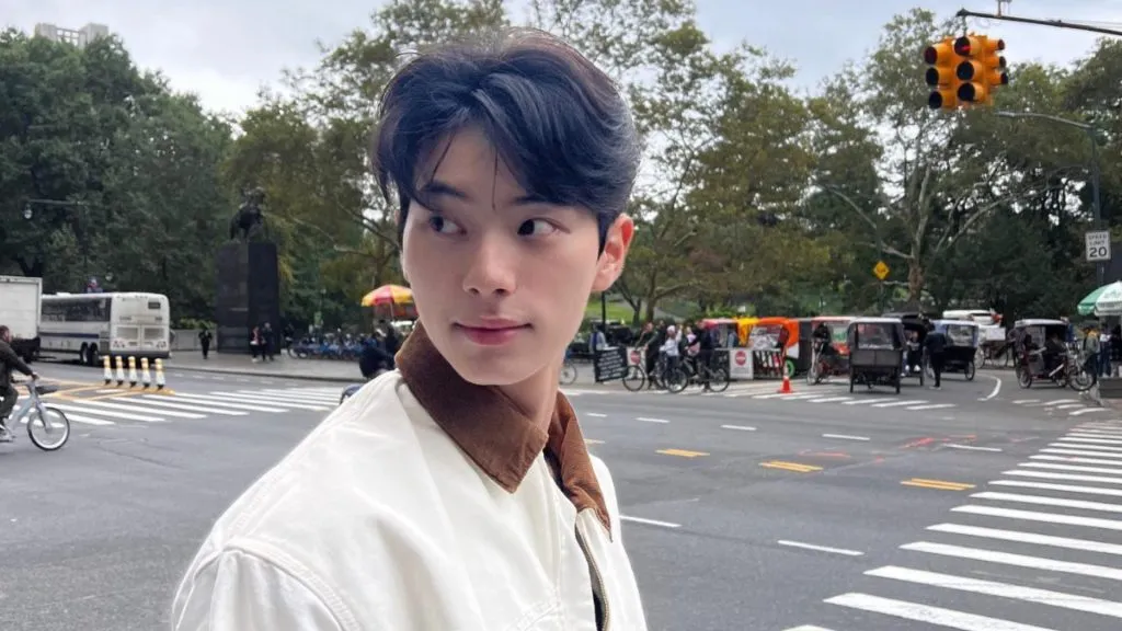 Instagram @l.c.m____