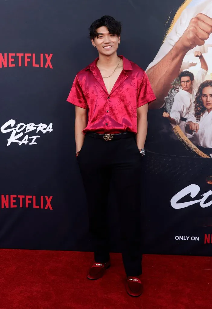 Brandon H. Lee asiste a la proyección especial de Cobra Kai, Temporada 6, Parte 1 de Netflix, en el Museo Autry en Griffith Park el 17 de julio de 2024 en Los Ángeles, California. Imagen: Getty Images.