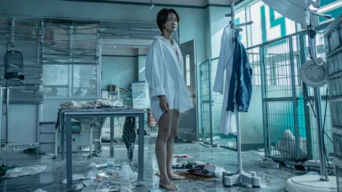 Lee Si-young regresa como Seo Yi-kyung.