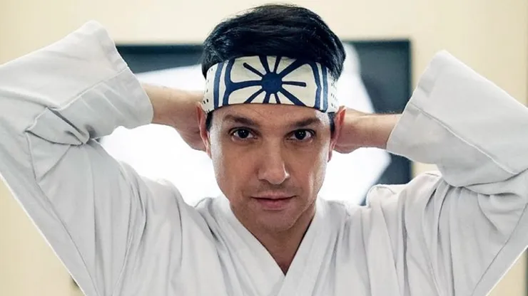 Ralph Macchio (Daniel LaRusso) vuelve a ser el protagonista.