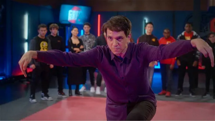Se estreno Cobra Kai 6 en Netflix.