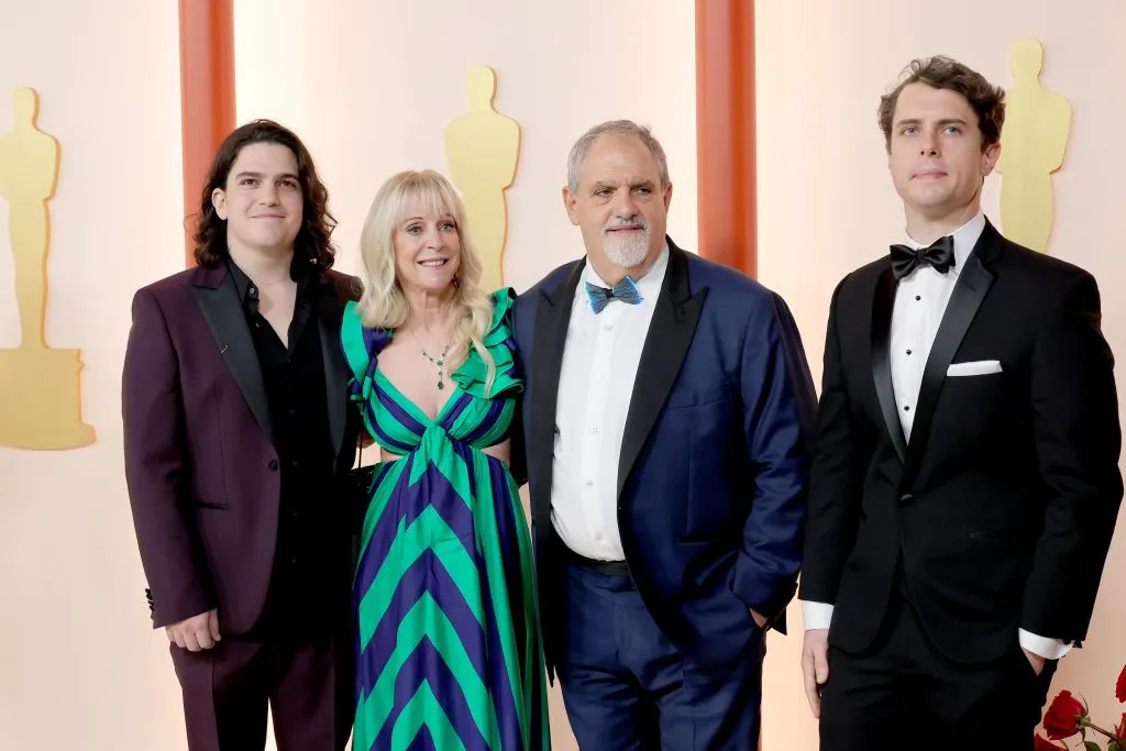 HOLLYWOOD, CALIFORNIA: Jon Landau en marzo del 2023 en Hollywood, California. (Photo by Mike Coppola/Getty Images)