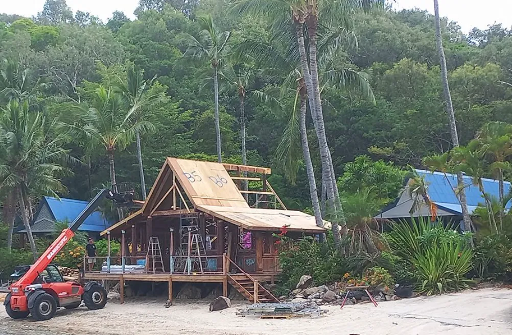 Para la filmación de la película, la producción tuvo que construir cabañas de estilo balinés en Australia. Imagen: Sailing Withsundays.