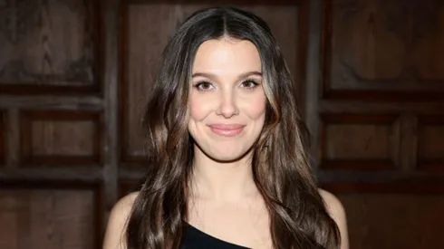 Millie Bobby Brown protagoniza y produce Diecinueve Pasos en Netflix.