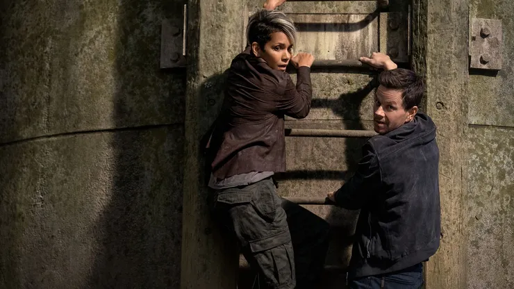 Halle Berry y Mark Wahlberg protagonizan esta película en Netflix.
