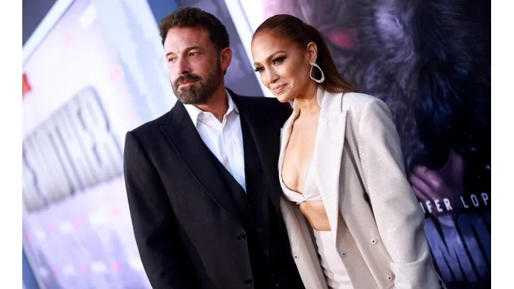 Jennifer López y Ben Affleck en la premiere de La Madre