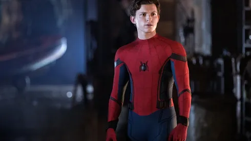 Tom Holland como Spider-Man.