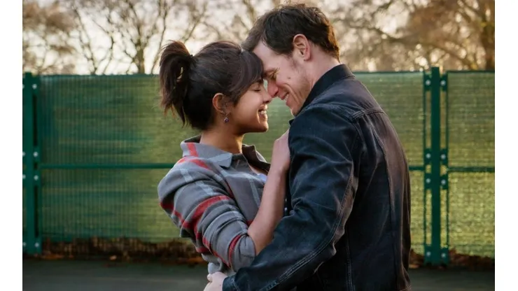 Sam Heughan y Priyanka Chopra Jonas