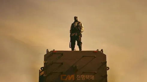 Cho Ui-seok escribió y dirigió Black Knight.