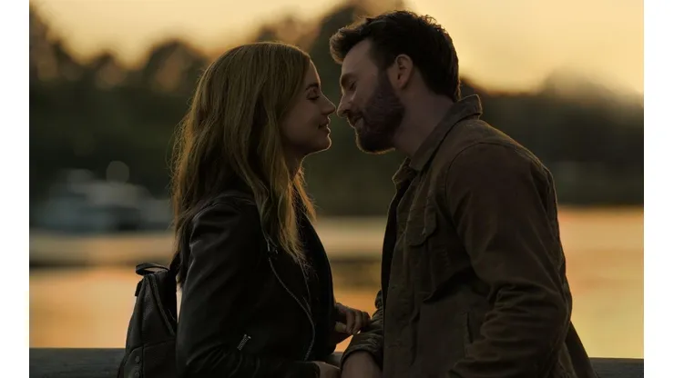 ¿Ghosted está en Netflix? Dónde ver la película de Chris Evans y Ana de Armas.