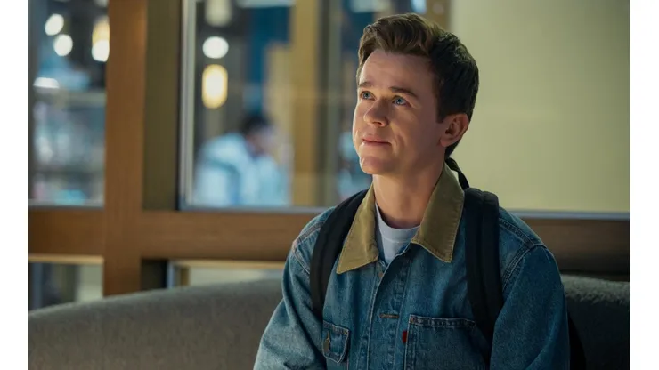 Quién es John Owen Lowe, el hijo de Rob que triunfa en Inestable de Netflix.