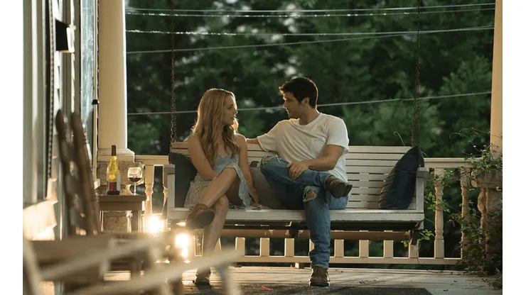 La película está protagonizada por Jessica Rothe y Alex Roe