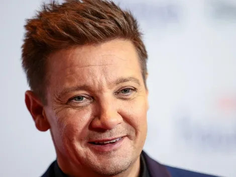 Jeremy Renner posteó un video suyo caminando por primera vez desde su accidente
