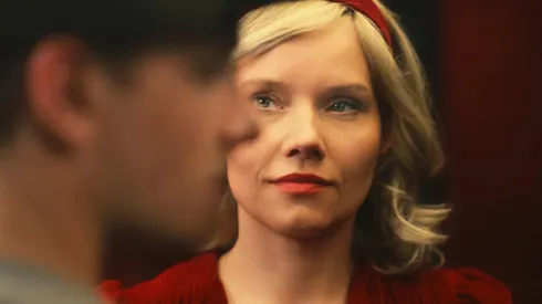 Esta noche duermes conmigo es la adaptación de una novela