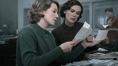 Keira Knightley da vida a la primera reportera en relacionar los asesinatos del estrangulador de Boston