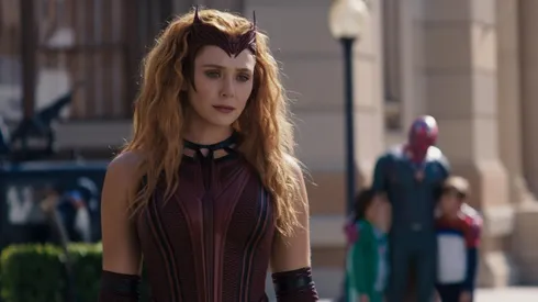 Elizabeth Olsen interpreta a Scarlet Witch en Marvel.