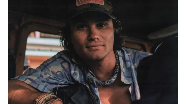 Chase Stokes protagoniza la serie Outer Banks, de Netflix