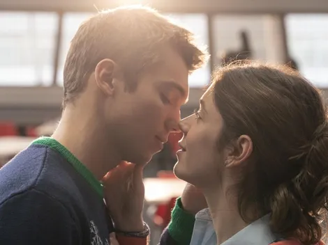 Todas las veces que nos enamoramos: el reparto de la serie de Netflix