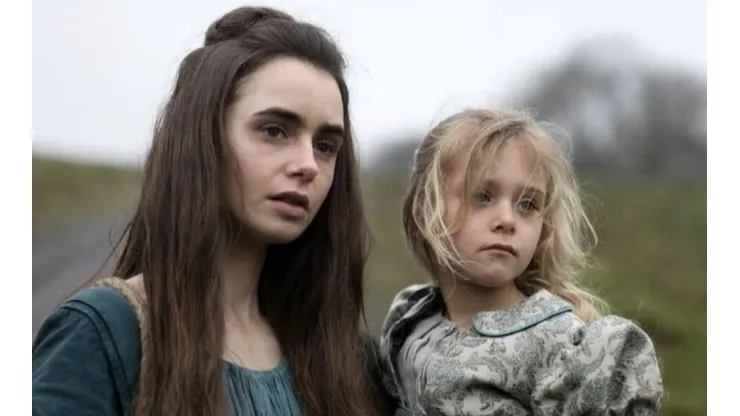 Lily Collins en Los Miserables