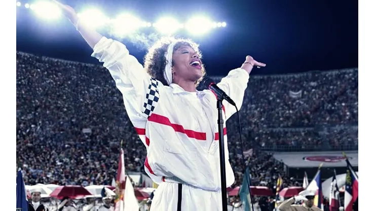 La biopic fue dirigida por Kasi Lemmons y escrita por Anthony McCarte (Los dos Papas)