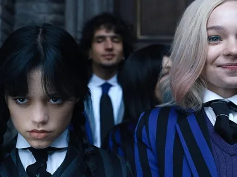 Jenna Ortega tratando de comprender el español es lo que necesitas para amarla más