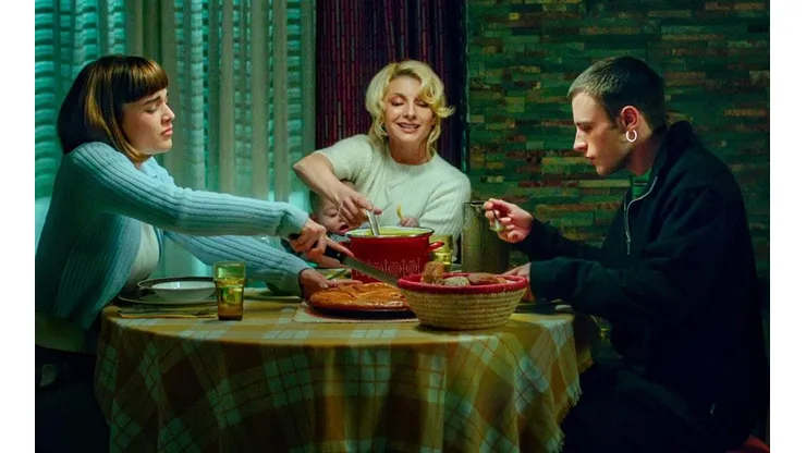 Najwa Nimri protagoniza la primera temporada de Sagrada Familia.