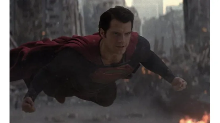 Henry Cavill como Superman