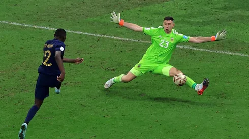 La atajada que vale un mundial.