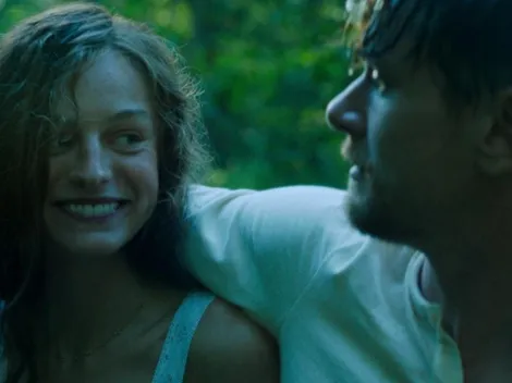 El Amante de Lady Chatterley: la razón por la que fue prohibido el libro de la película de Emma Corrin