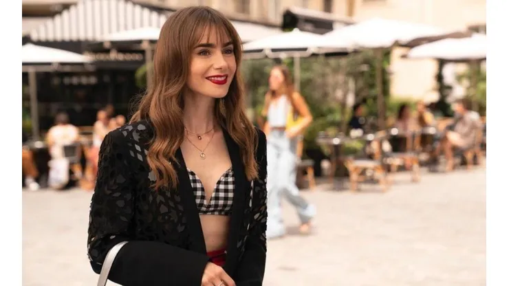 Lily Collins es Emily Cooper