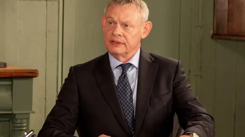 Martin Clunes como Doc Martin