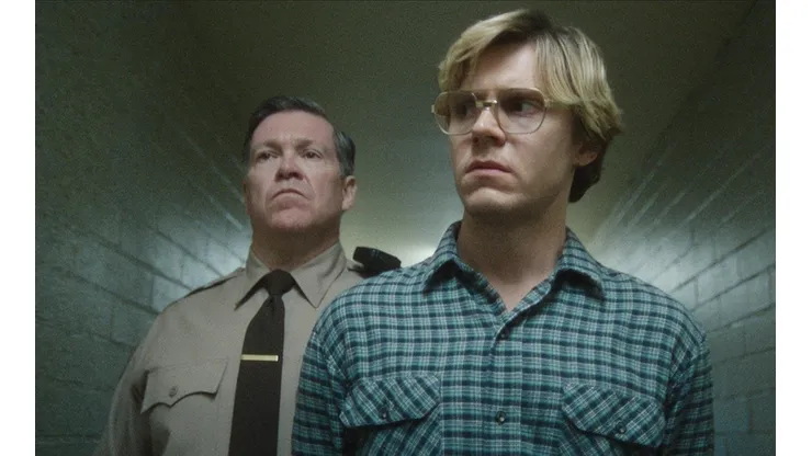 Tras el éxito de Dahmer: Netflix renueva la serie Monstruo con 2 nuevos casos.