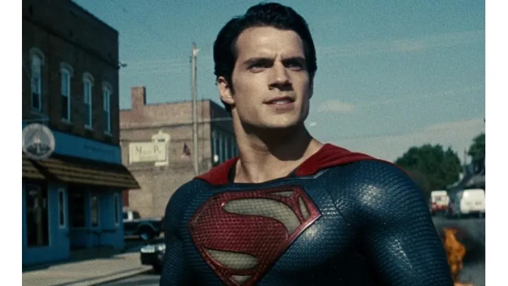 Henry Cavill como Superman
