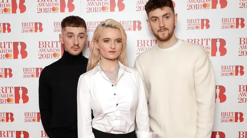 Clean Bandit presentó una colaboración con Elley Duhé.