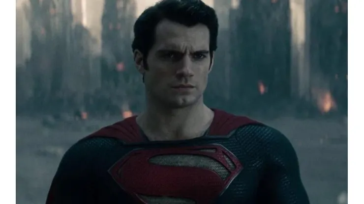 Henry Cavill como Superman