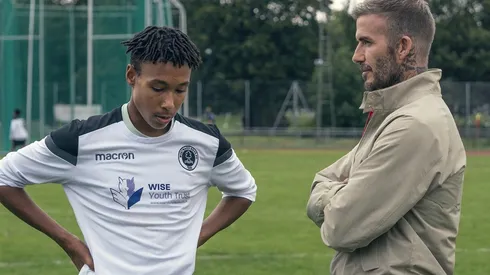 David Beckham presenta Beckham: Salva a nuestro equipo.