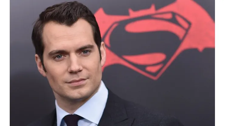 Lo hacen oficial: Henry Cavill regresa como Superman al DCEU y tendrá una nueva película.
