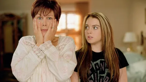 Jamie Lee Curtis y Lindsay Lohan protagonizan Freaky Friday.