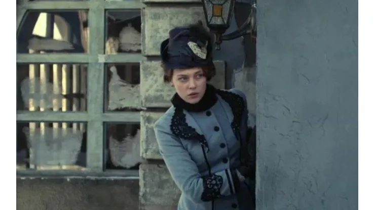 Detective Anna