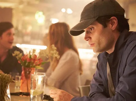 Netflix lanza el póster oficial de You 4 con Penn Badgley