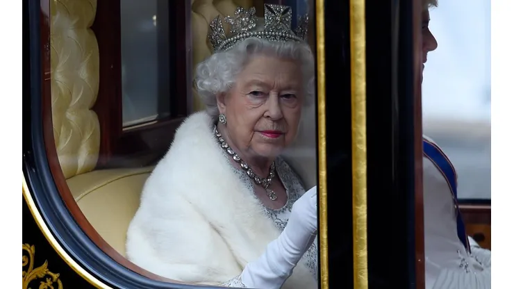 La serie de la reina Isabel II que será retirada de Netflix y debes ver antes.