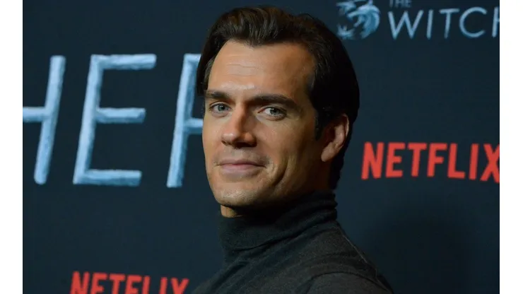 Henry Cavill, el galán de Netflix.