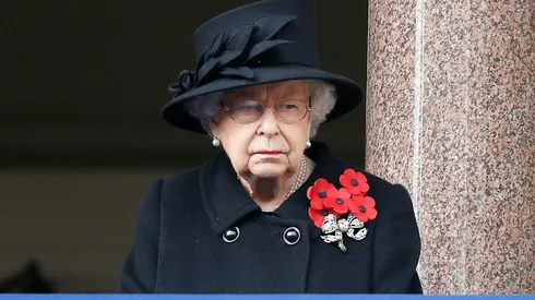 Isabel II se enojó con The Crown