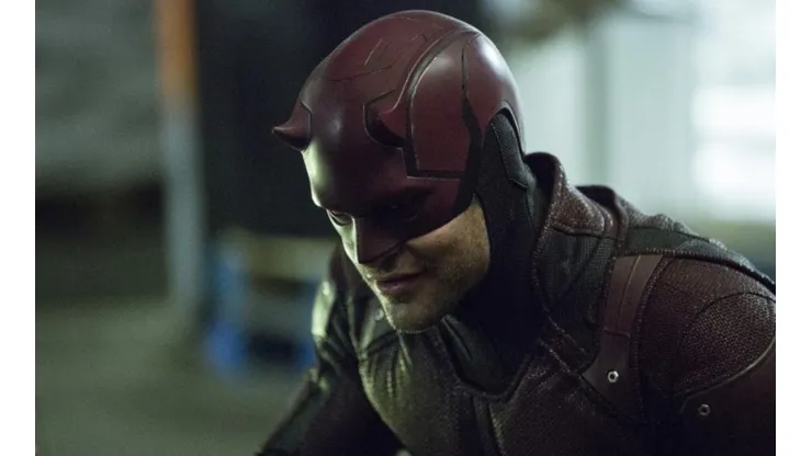 Charlie Cox como Daredevil
