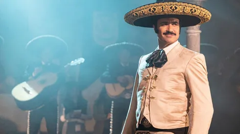 Muy pronto llega El Rey, Vicente Fernández.