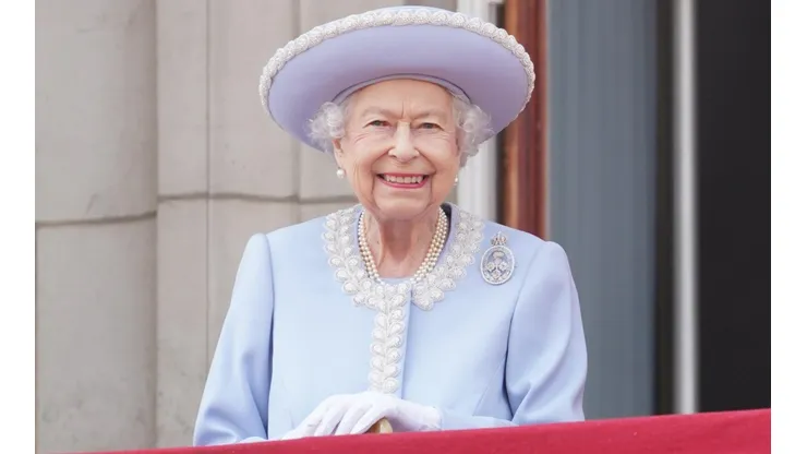Alerta en Reino Unido por el estado de salud de la reina Isabel II.