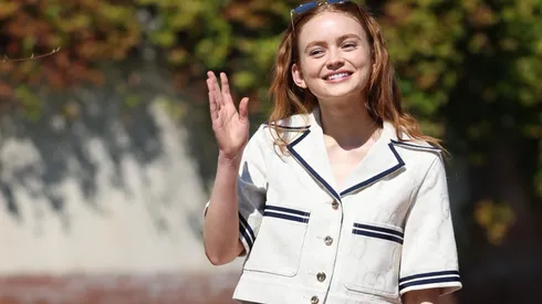 Lejos de Stranger Things: Sadie Sink se robó las miradas en el Festival de Venecia con este vestido.