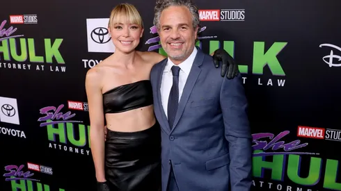 Mark Ruffalo y Tatiana Maslany