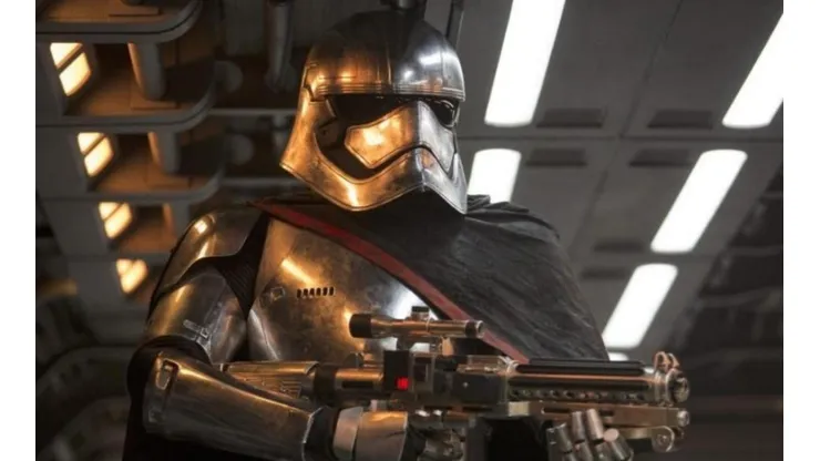 La Capitana Phasma